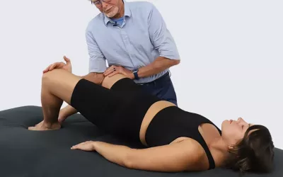 Massage therapist Erik Dalton demonstrates iliosacral alignment technique part 1.